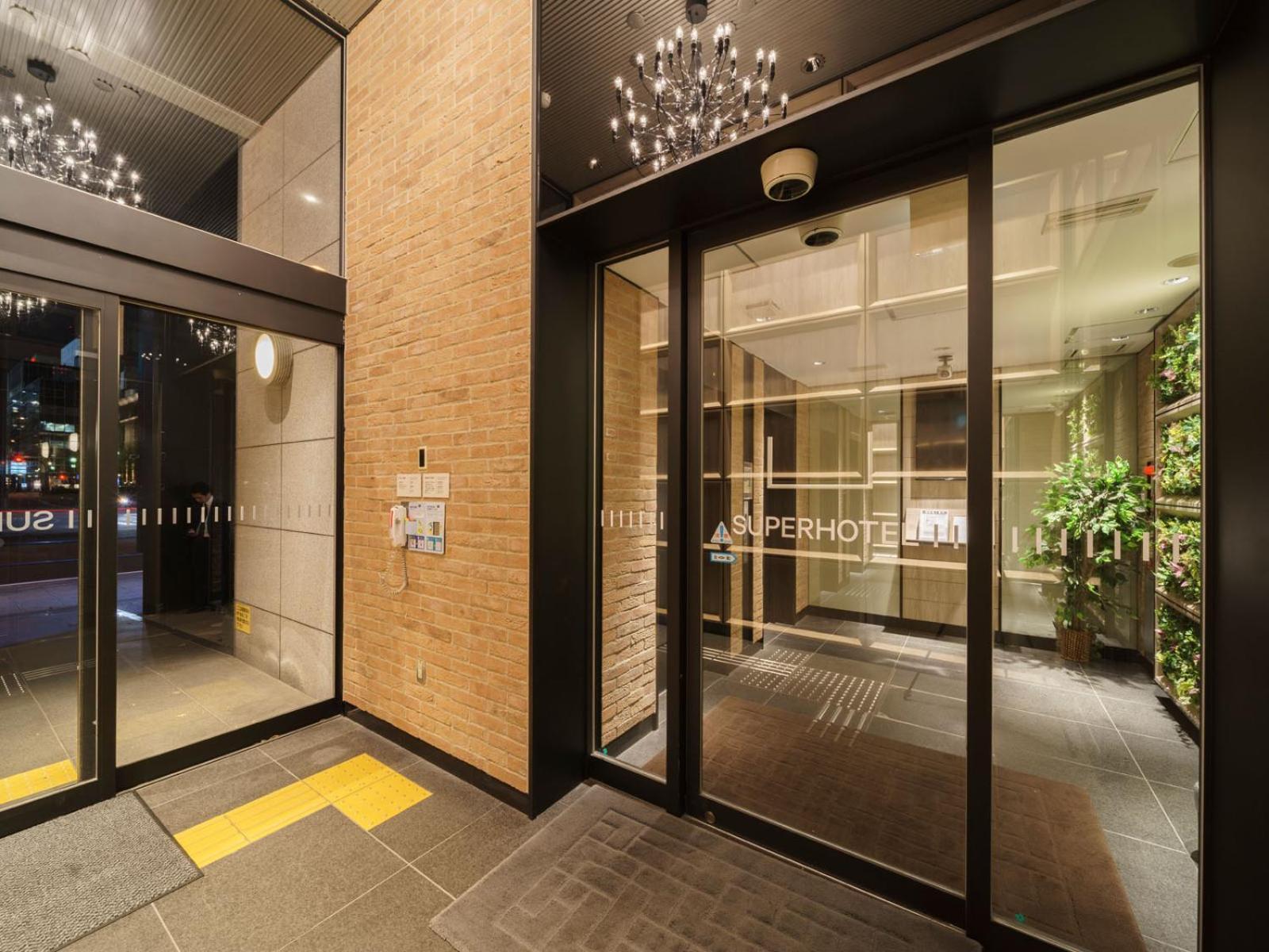 Super Hotel Yokohama Kannai Exteriör bild